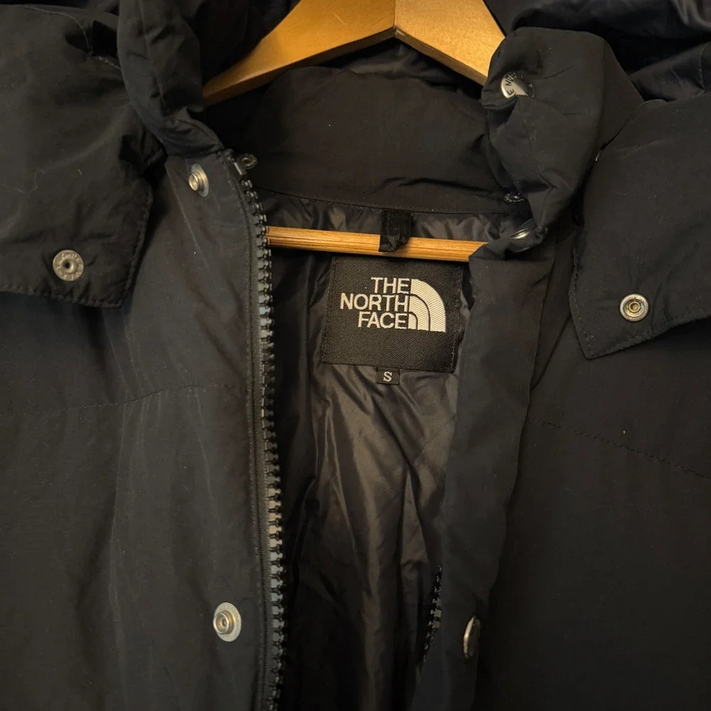 The North Face Mens Black Down Puffer Jacket Detachable Hood Parka Small